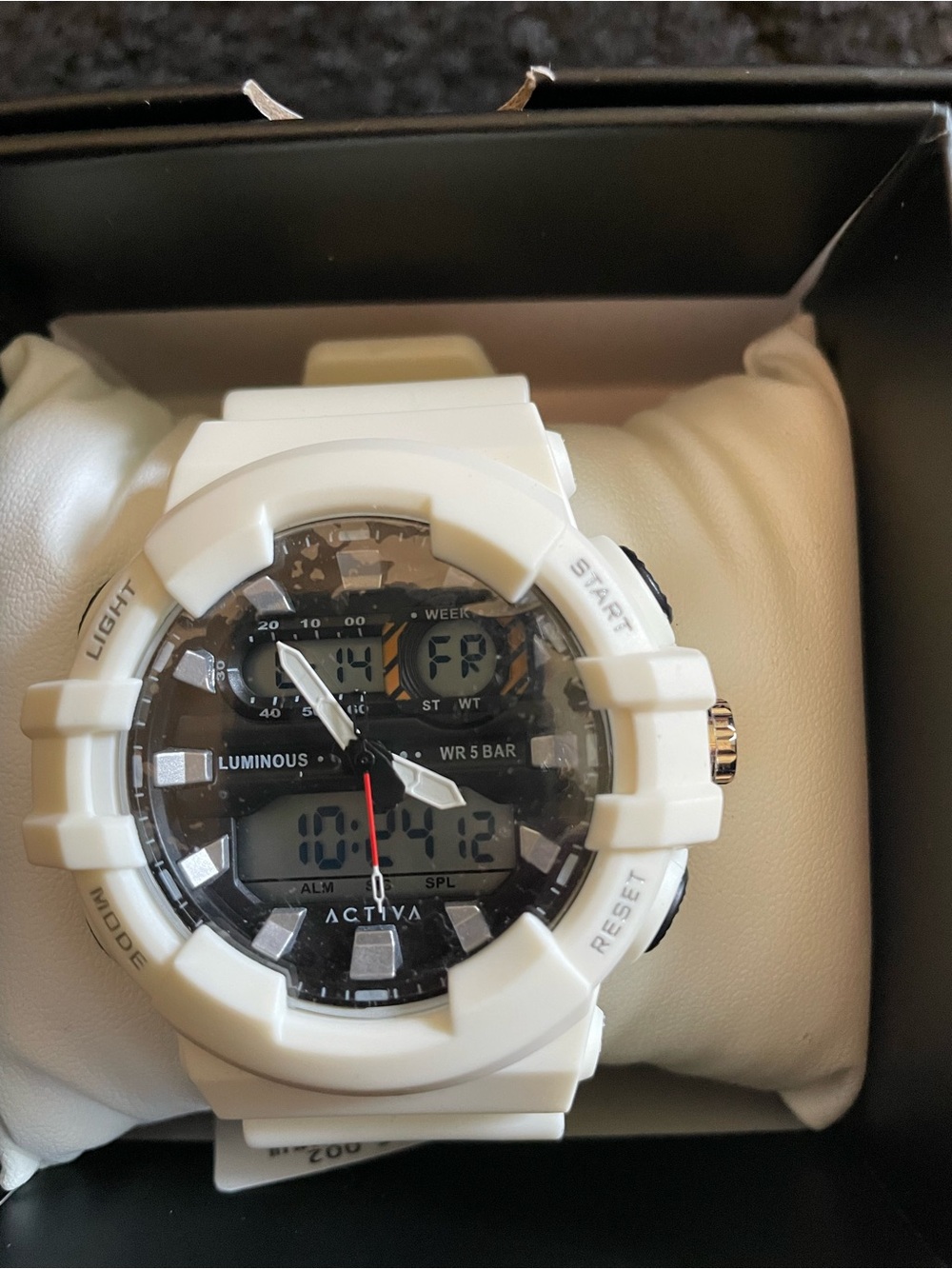 Ativa White Analog-Digital Men's Sport Watch with Black Dial